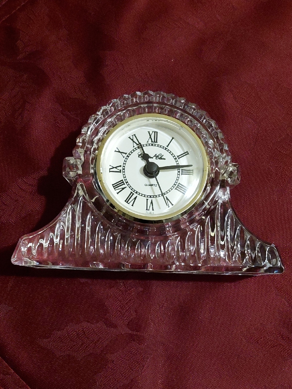 Vintage Crystal Clear Clock - Clear Glass with White Dial. Battery Not Included.